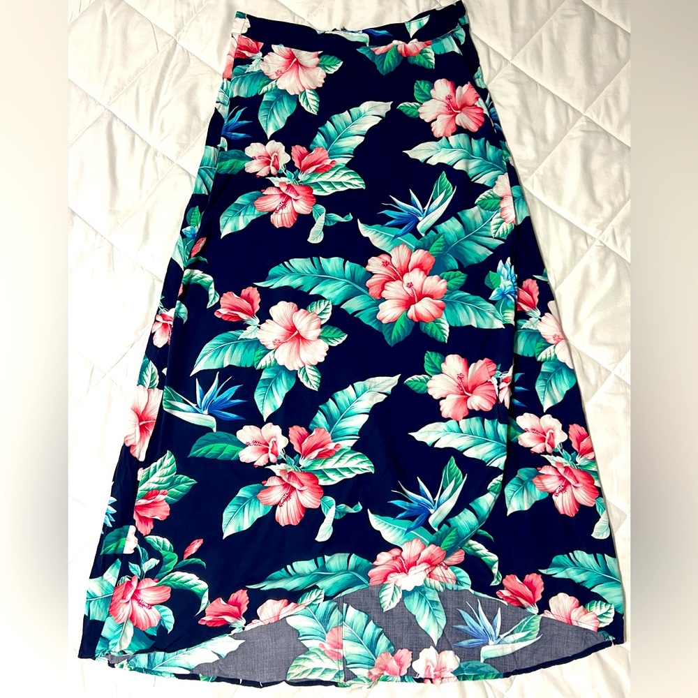 Tommy Bahama Floristic Approach Maxi Skirt 🌺